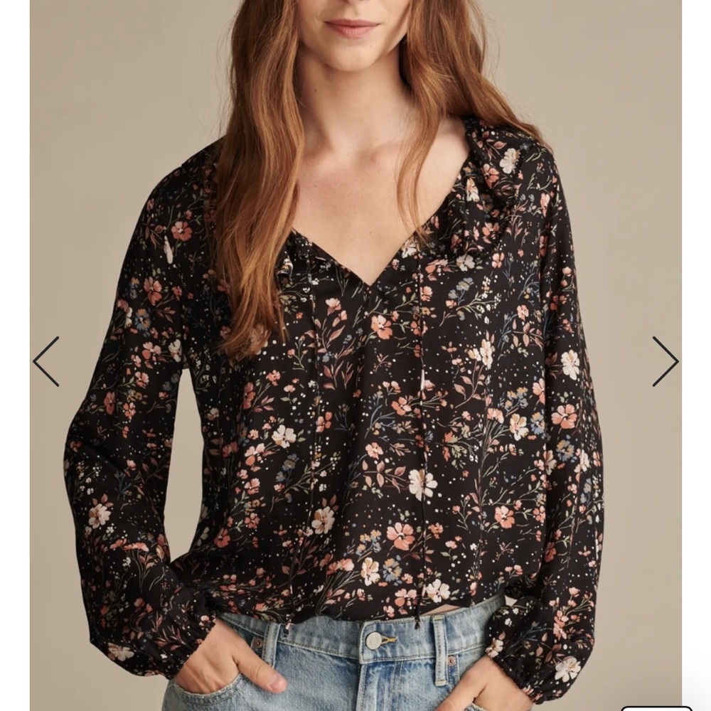 Floral Black Blouse